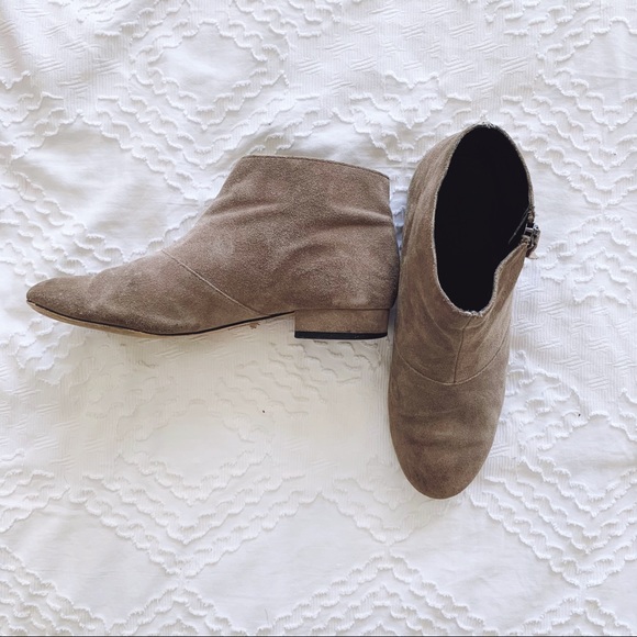 DV by Dolce Vita || Faven Bootie - Picture 9 of 12